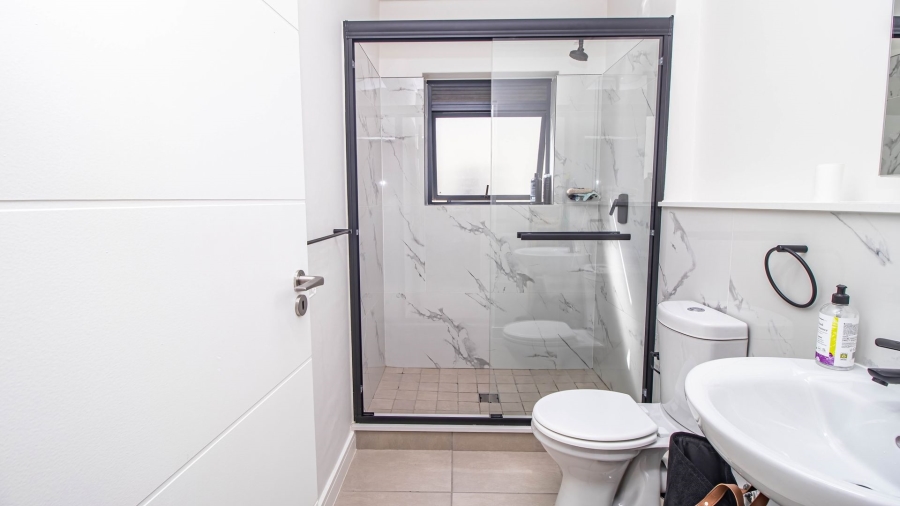 1 Bedroom Property for Sale in Richwood Western Cape